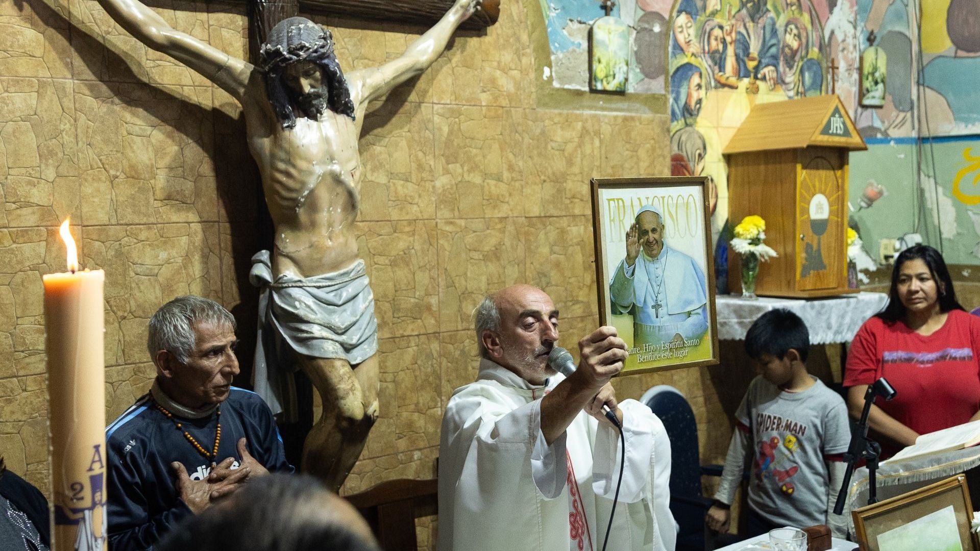 Dios no ha muerto, ni tampoco Francisco